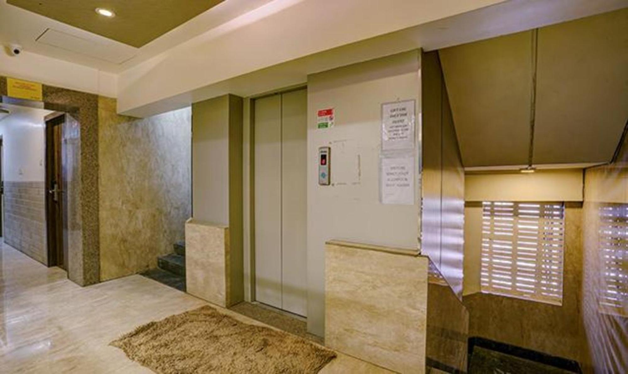 Hotel Fabexpress Veera Residency Bombaj Zewnętrze zdjęcie
