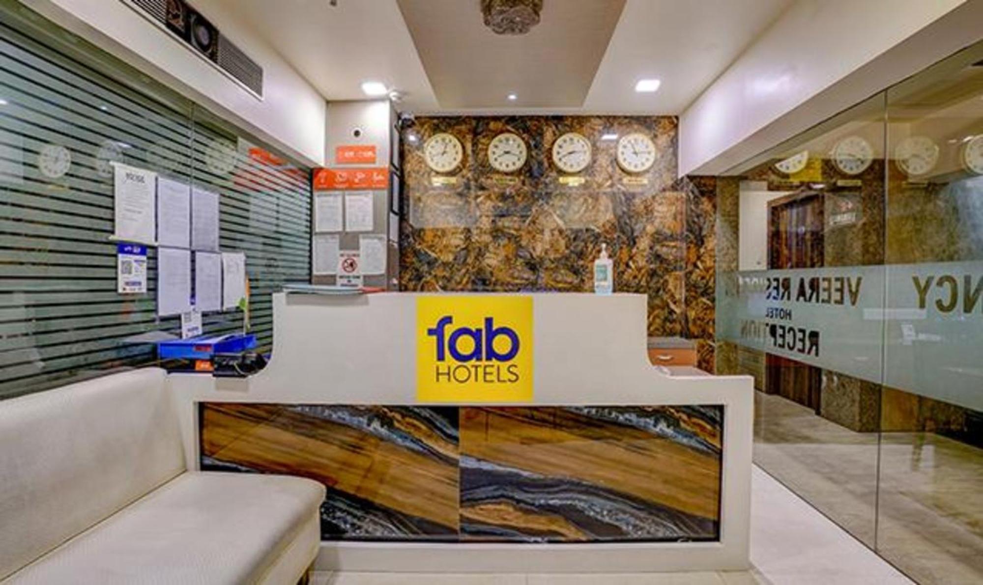 Hotel Fabexpress Veera Residency Bombaj Zewnętrze zdjęcie