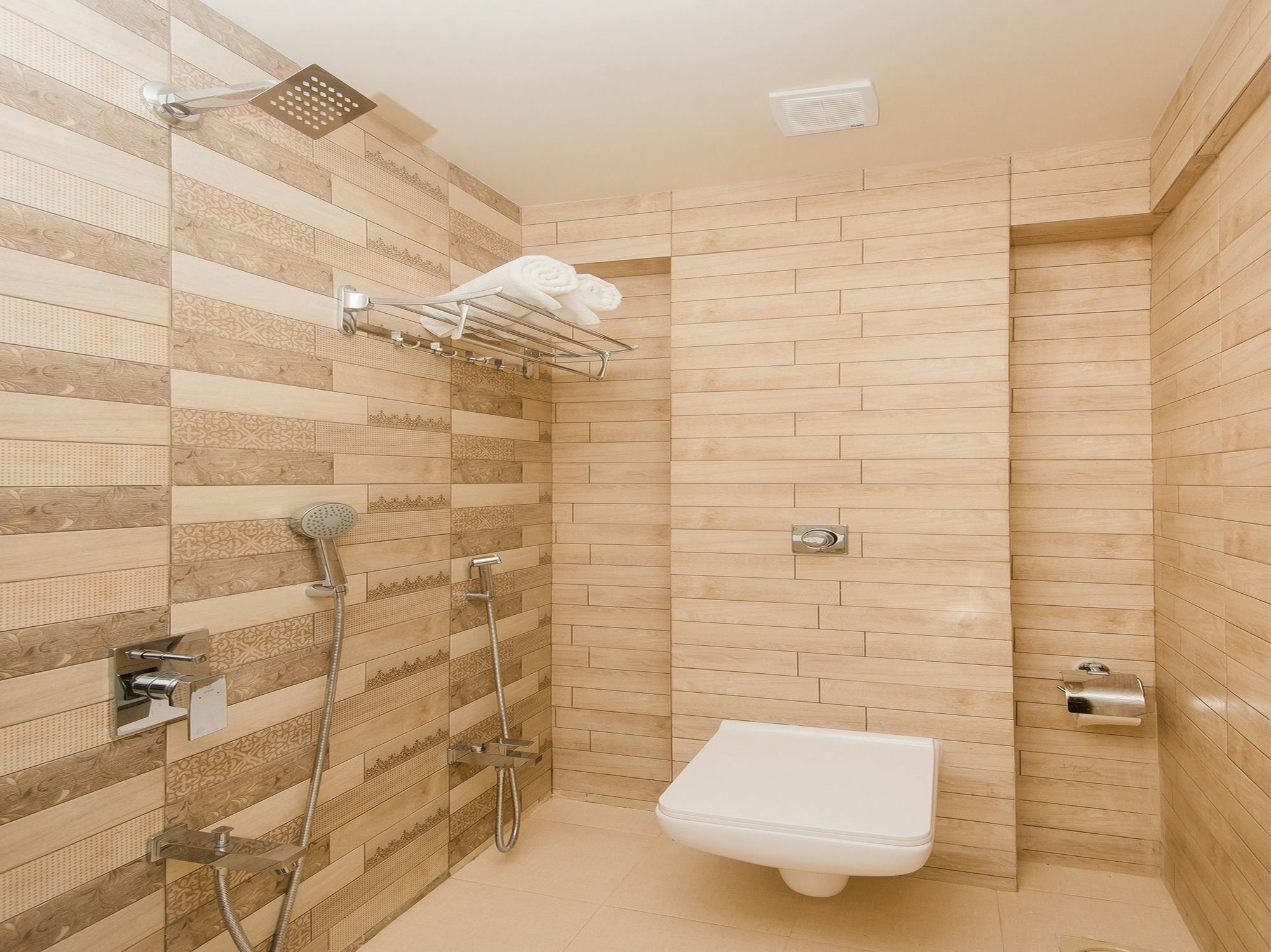 Hotel Fabexpress Veera Residency Bombaj Zewnętrze zdjęcie